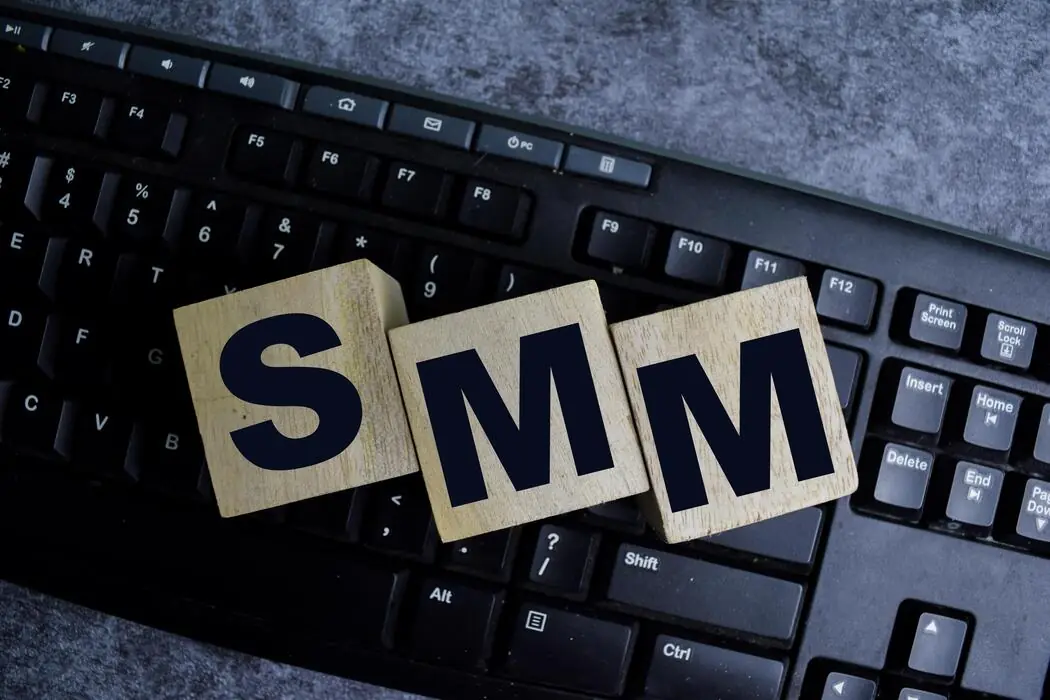 SMM для бизнеса: как превратить лайки в заявки и продажи через соцсети